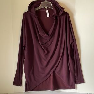 Athleta Women's Size Medium Sweatshirt with hood Oversized